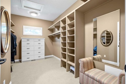 341 1 Avenue Se, Diamond Valley, AB - Indoor Photo Showing Bathroom