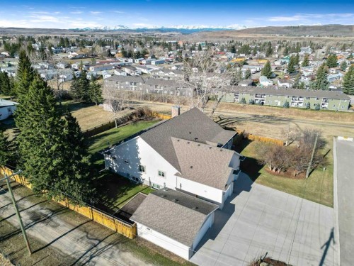 341 1 Avenue Se, Diamond Valley, AB - Outdoor With View
