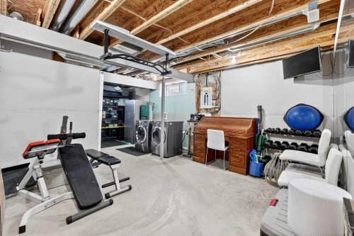 57 Everridge Way Sw, Calgary, AB - Indoor Photo Showing Basement