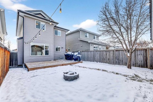 57 Everridge Way Sw, Calgary, AB - Outdoor