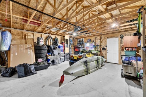 57 Everridge Way Sw, Calgary, AB - Indoor Photo Showing Basement