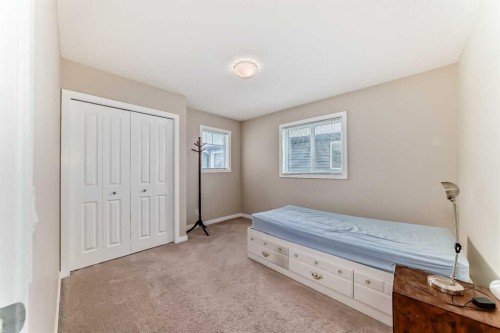 12 Kincora Mews Nw, Calgary, AB - Indoor Photo Showing Bedroom