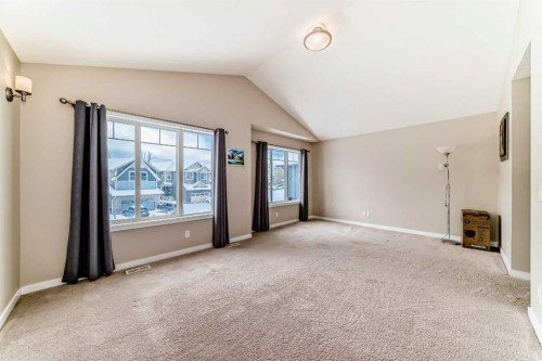 12 Kincora Mews Nw, Calgary, AB - Indoor Photo Showing Other Room
