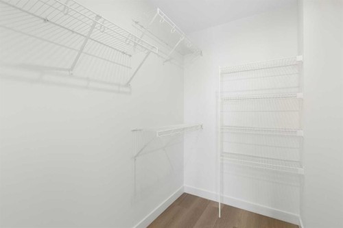 2235 81St Street Sw, Calgary, AB - Indoor With Storage
