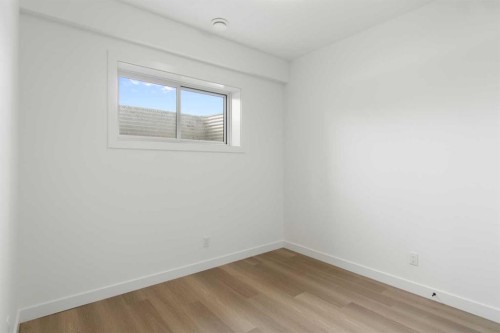 2235 81St Street Sw, Calgary, AB - Indoor Photo Showing Other Room