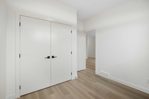 2235 81St Street Sw, Calgary, AB - Indoor Photo Showing Other Room