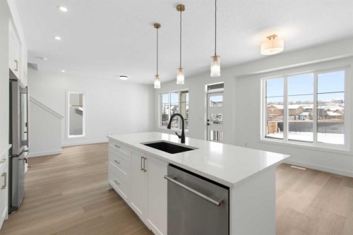 2235 81St Street Sw, Calgary, AB - Indoor Photo Showing Kitchen With Upgraded Kitchen