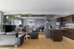 5-1530 26 Avenue SW Calgary, AB T2M 2E9