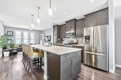147 River Heights Drive Cochrane, AB T4C 0Y1