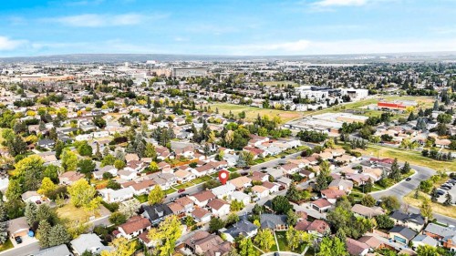 4764 Rundlewood Drive Ne, Calgary, AB - Outdoor With View
