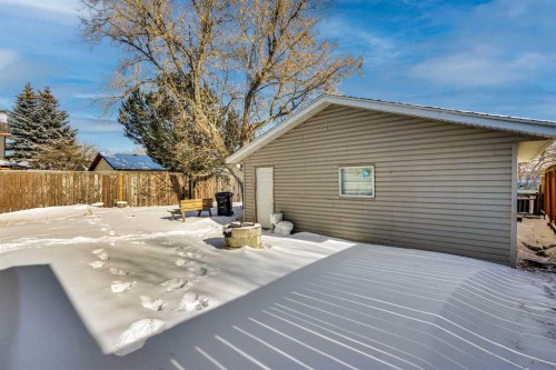 363 Templeside Circle Ne, Calgary, AB - Outdoor
