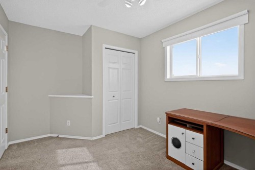 223 Citadel Meadow Close Nw, Calgary, AB - Indoor Photo Showing Other Room