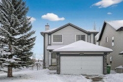 223 Citadel Meadow Close NW Calgary, AB T3G 4V9
