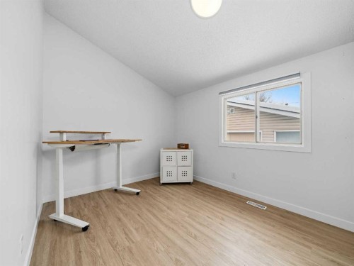 7723 Hunterview Drive Nw, Calgary, AB - Indoor