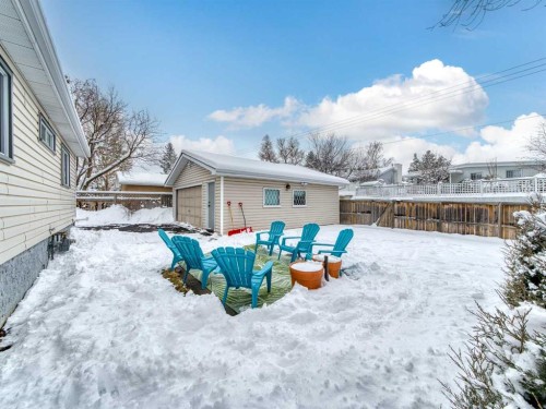 7723 Hunterview Drive Nw, Calgary, AB - Outdoor