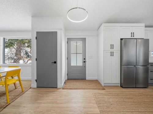 7723 Hunterview Drive Nw, Calgary, AB - Indoor