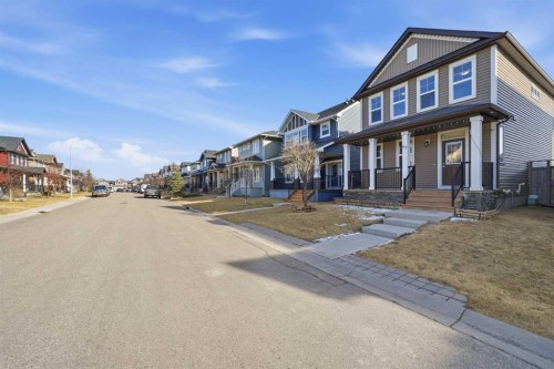 67 Evanspark Road Nw, Calgary, AB - Outdoor With Facade