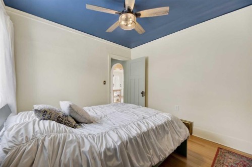 4625 47 Avenue, Olds, AB - Indoor Photo Showing Bedroom