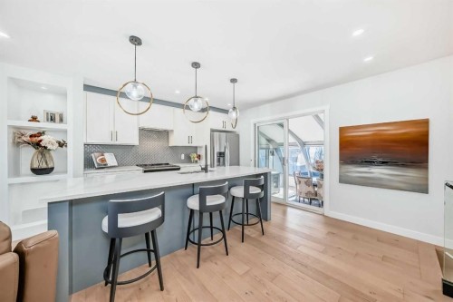 9215 Allison Drive Se, Calgary, AB - Indoor Photo Showing Kitchen With Upgraded Kitchen