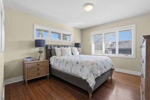 2013 22 Avenue Sw, Calgary, AB - Indoor Photo Showing Bedroom