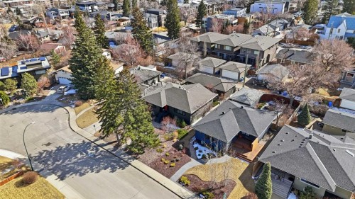 2013 22 Avenue Sw, Calgary, AB - Outdoor With View