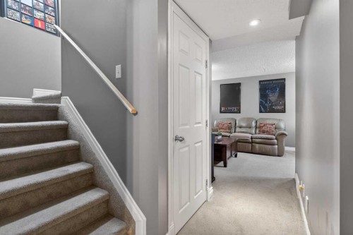 194 Arbour Meadows Close Nw, Calgary, AB - Indoor Photo Showing Other Room