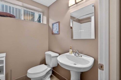 194 Arbour Meadows Close Nw, Calgary, AB - Indoor Photo Showing Bathroom