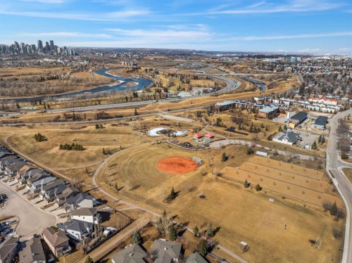 2640 Dovely Court Se, Calgary, AB - Outdoor With View