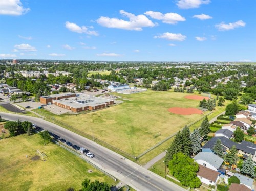 2640 Dovely Court Se, Calgary, AB - Outdoor With View