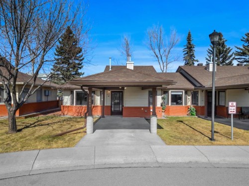 2640 Dovely Court Se, Calgary, AB - Outdoor With Facade