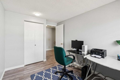 6503 Rundlehorn Drive Ne, Calgary, AB - Indoor Photo Showing Office
