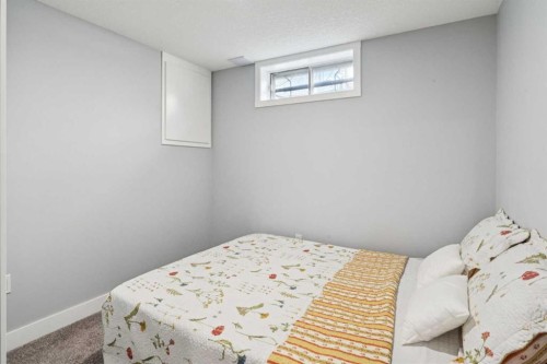 6503 Rundlehorn Drive Ne, Calgary, AB - Indoor Photo Showing Bedroom