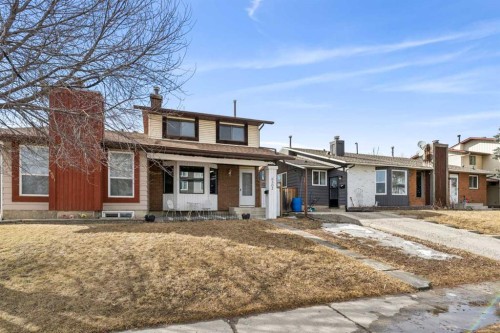 6503 Rundlehorn Drive Ne, Calgary, AB - Outdoor With Facade