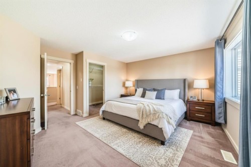 273 Silverado Plains Close Sw, Calgary, AB - Indoor Photo Showing Bedroom