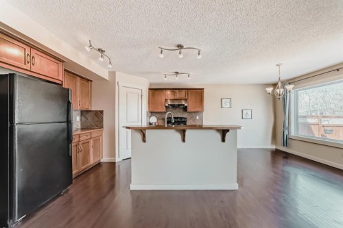 273 Silverado Plains Close Sw, Calgary, AB - Indoor Photo Showing Kitchen