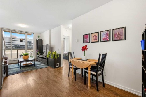 1206-450 8 Avenue Se, Calgary, AB - Indoor