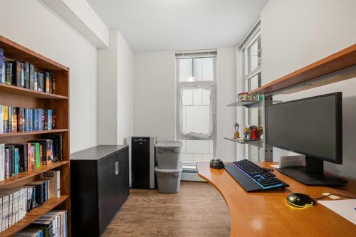 1206-450 8 Avenue Se, Calgary, AB - Indoor
