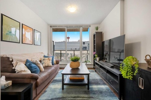 1206-450 8 Avenue SE Calgary, AB T2G 1T2