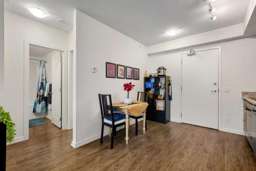 1206-450 8 Avenue Se, Calgary, AB - Indoor