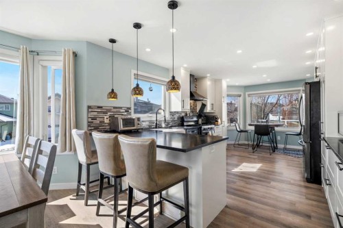 276 Riverside Mews Se, Calgary, AB - Indoor Photo Showing Dining Room