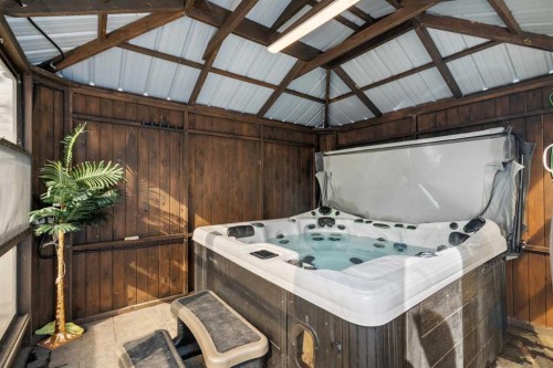 276 Riverside Mews Se, Calgary, AB -  With Exterior