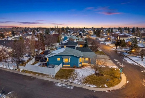 276 Riverside Mews Se, Calgary, AB - Outdoor With View