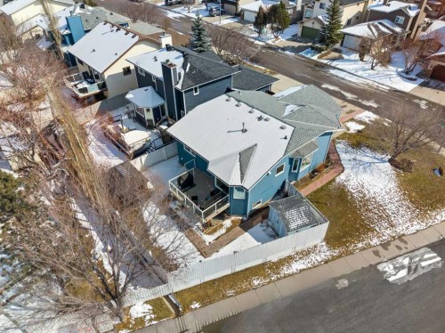 276 Riverside Mews Se, Calgary, AB - Outdoor