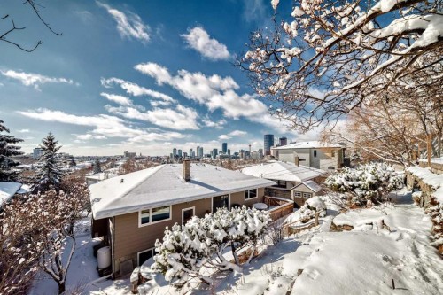 824 Bridge Crescent Ne, Calgary, AB - Outdoor With View