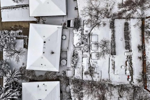 824 Bridge Crescent Ne, Calgary, AB - Outdoor