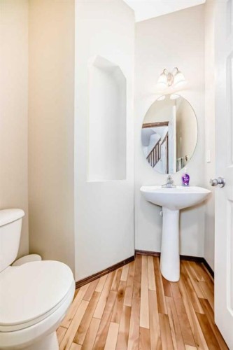 7 Tuscany Ridge Crescent Nw, Calgary, AB - Indoor Photo Showing Bathroom