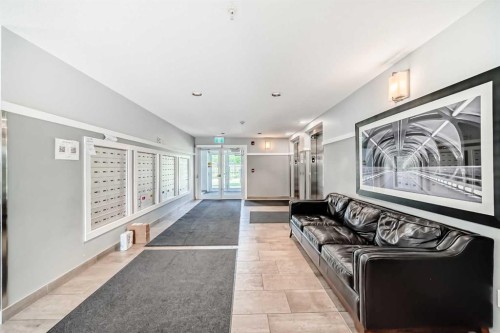 212-20 Seton Park Se, Calgary, AB - Indoor Photo Showing Other Room