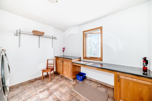 142 Edgeview Road Nw, Calgary, AB - Indoor