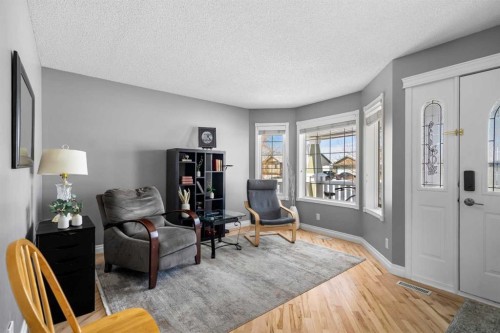 27 Henderson Road Ne, Langdon, AB - Indoor