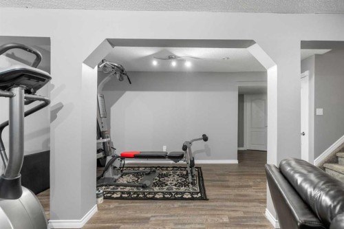 27 Henderson Road Ne, Langdon, AB - Indoor